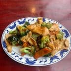 Best Chicken with Broccoli in Richland Center, WI